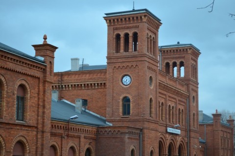 Dworzec w Świebodzicach jak nowy - 3