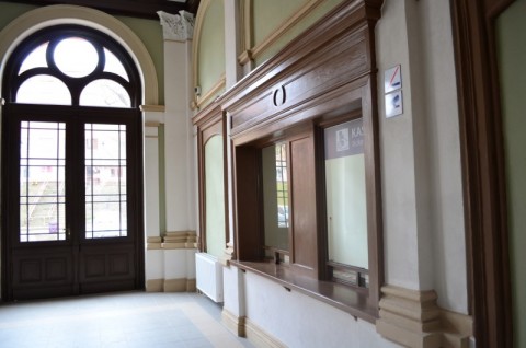 Dworzec w Świebodzicach jak nowy - 5