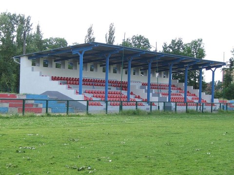 Piłkarz za stadion. Akt desperacji? - 2
