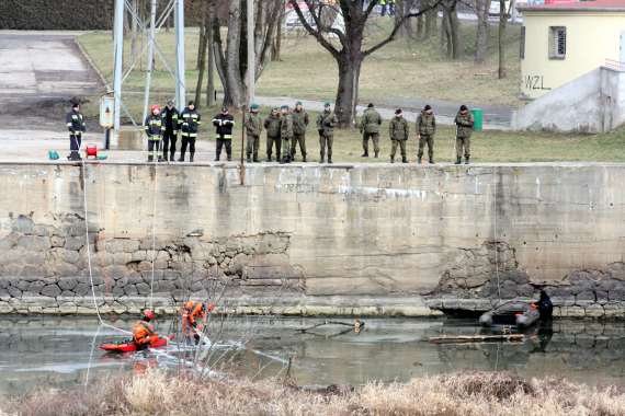 Bomba z Głogowa wywieziona (Foto) - 7