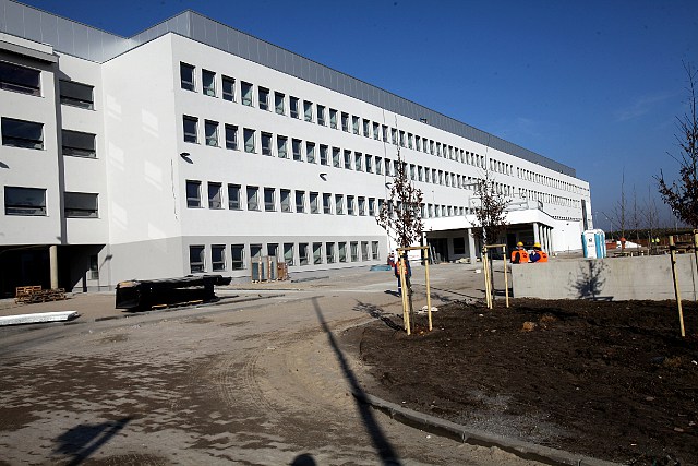 Nowy szpital prawie gotowy - 14