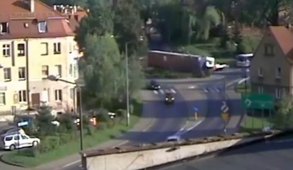 Rondo śmierci w Kłodzku (Wideo) -