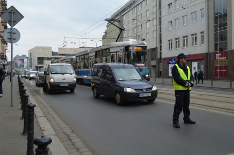 Emeryci mają dość. Wyszli na ulicę - 30