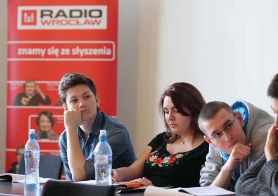 Radio otwiera przed nimi świat - 14