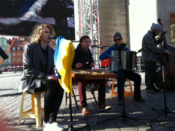 Wrocław solidarnie z Ukrainą (Zdjęcia) - 6