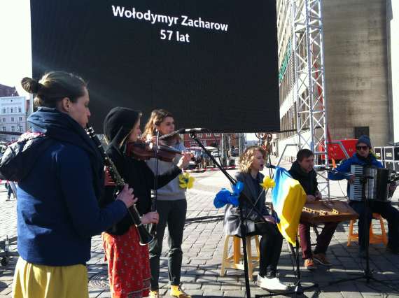 Wrocław solidarnie z Ukrainą (Zdjęcia) - 7