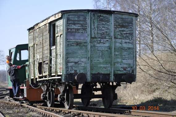 Reanimują zabytkowe wagony (Foto) - 0