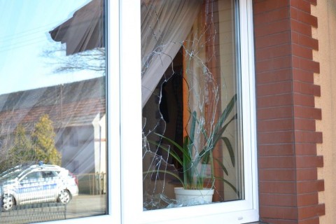 Wpadł w szał, policja użyła broni - 2