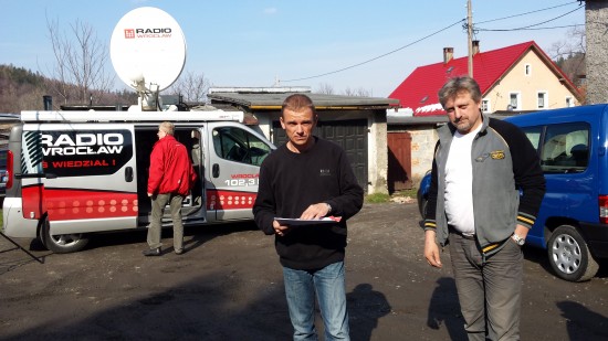 Mieszkańcy bez drogi do domu - fot. prw.pl