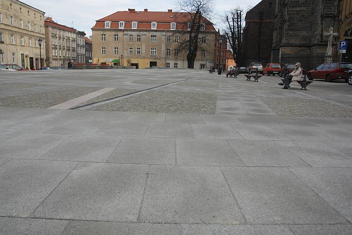 Świdnica: Nowy plac piękny czy szkaradny? (Posłuchaj i Zobacz) – Fot. Tomasz Pietrzyk