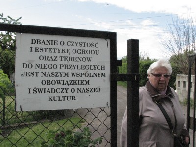 Bezdomni okupują ogródki działkowe - 1