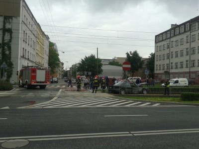 Zderzenie tramwaju z merdecesem - 0