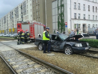 Zderzenie tramwaju z merdecesem - 1