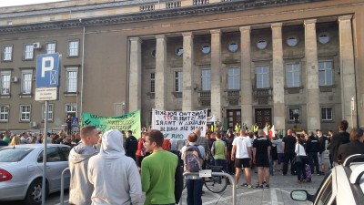 "Rząd pod sąd": 300 osób w manifestacji (ZDJĘCIA) - 9