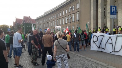 "Rząd pod sąd": 300 osób w manifestacji (ZDJĘCIA) - 6