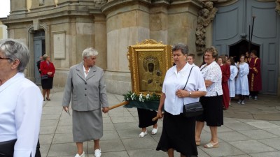 Procesje przeszły ulicami miast (ZDJĘCIA) - 1
