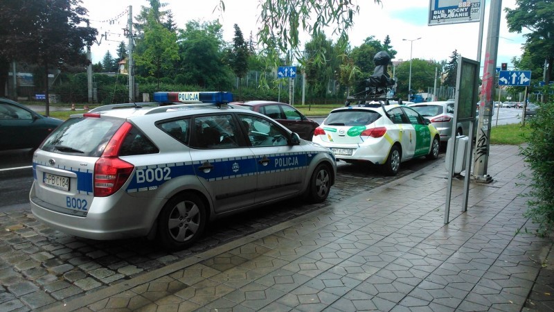 Samochód Google Street View miał stłuczkę (FOTO) – Fot. Sławek dla www.prw.pl