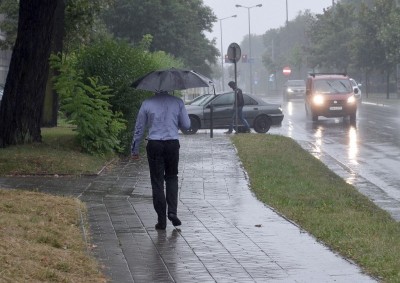 Dziś możliwe burze. A jak w długi weekend? (PROGNOZA)
