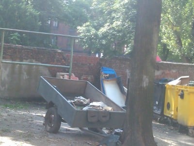 Z rynku wywożą, inni toną w śmieciach. Dbamy o Rynek, na resztę nie ma pieniędzy - 4