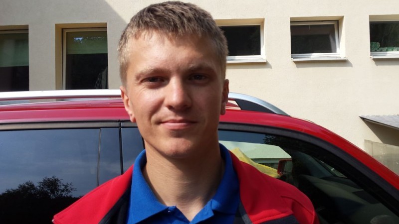 GOPR uruchomił aplikację ratującą życie (ZOBACZ) - Na zdjęciu naczelnik karkonoskiej grupy GOPR, Sławomir Czubak