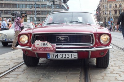 Zlot zabytkowych aut we Wrocławiu - 40