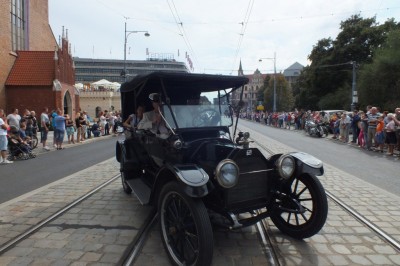 Zlot zabytkowych aut we Wrocławiu - 8