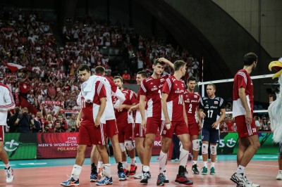 Udany debiut biało-czerwonych we Wrocławiu - 5