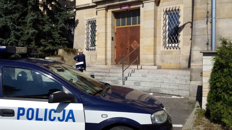 Bolesławiec: Aresztowanych trzymali w zimnej piwnicy - 