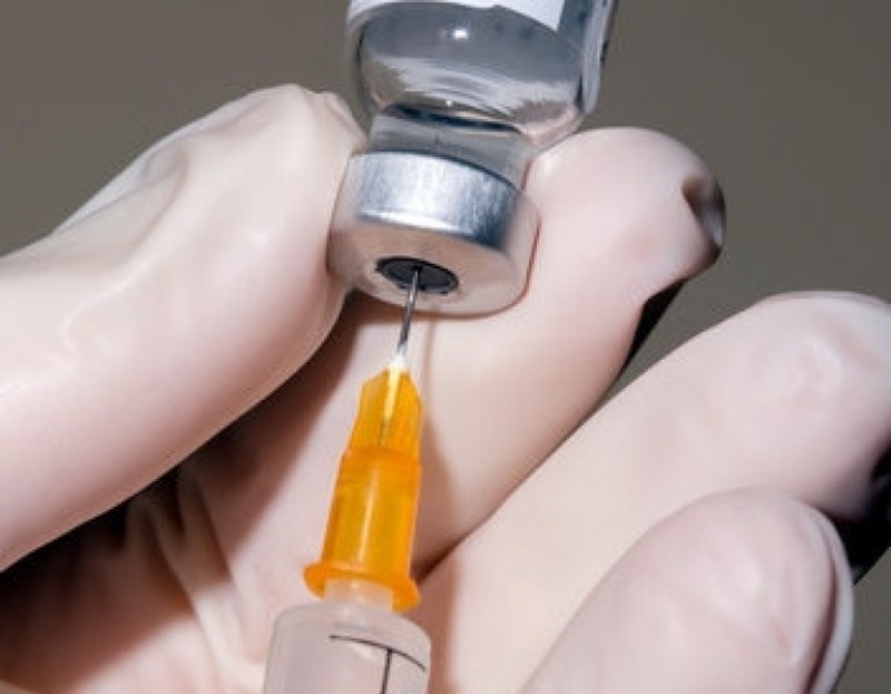 Seniorzy szczepią się na grypę. Zobacz, gdzie mają za darmo - fot. Mariusz Ch. (Wikimedia Commons)