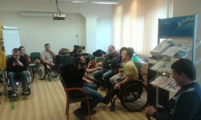 To koniec protestu? Niepełnosprawni z Wałbrzycha odbiorą dziś nowy lokal - 1