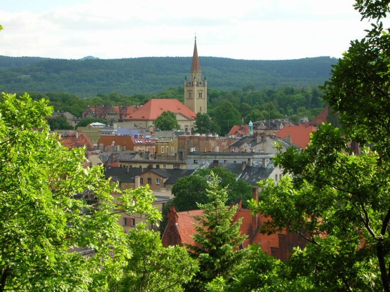 Dolnośląskie miasta żyją na kredyt (SŁUCHAJ) - Wałbrzych; fot. Macdriver  (Wikimedia Commons)