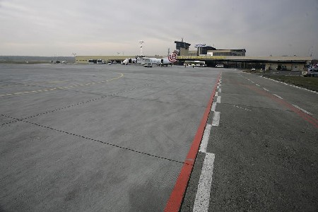 Inwestycje na wrocławskim lotnisku tańsze niż zakładano - Fot. pochodzi z www.wroclaw.pl