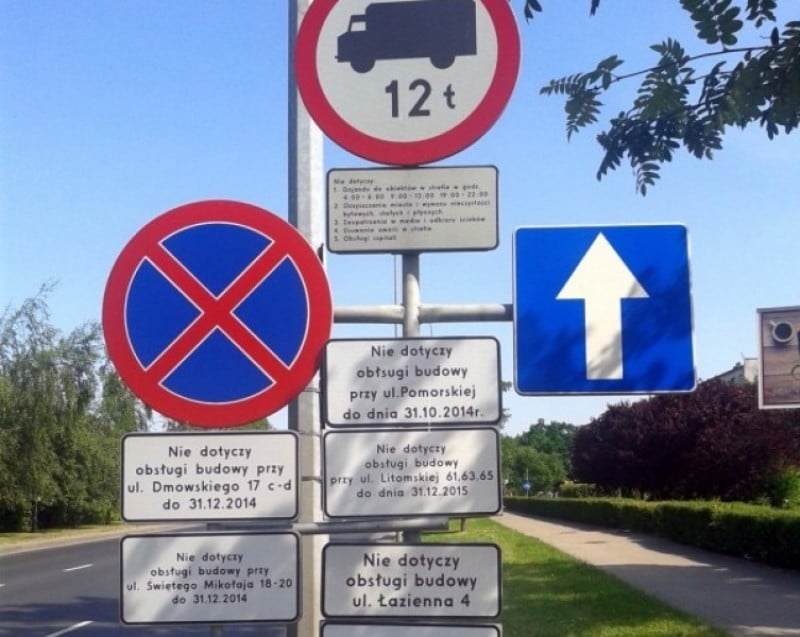 Znaki drogowe inne niż wszystkie. Ale o co w nich chodzi? - zdjęcia: Przemek Gałecki (Radio Wrocław)