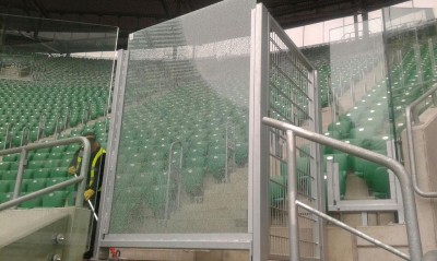 Mecz  w sektorze rodzinnym? Gramy z... pajączkiem - 4