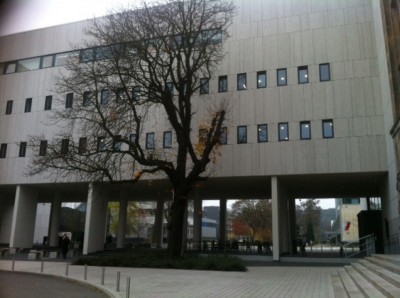 Tak wygląda biblioteka bez...książek (ZOBACZ ZDJĘCIA)