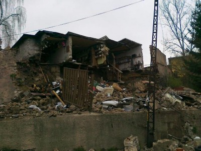 Mury obronne runęły, ale je odbudowali (FOTO) - 4