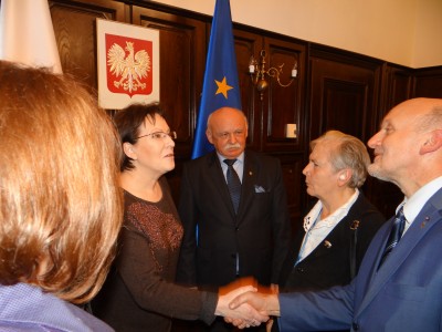 Głosy na marszałka mają wysłać SMS-em albo e-mailem - 3