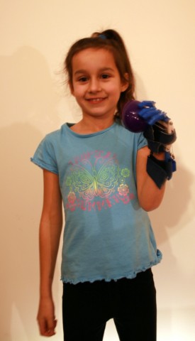 Wydrukowali dla 9-letniej Julii protezę dłoni (ZOBACZ) - 0