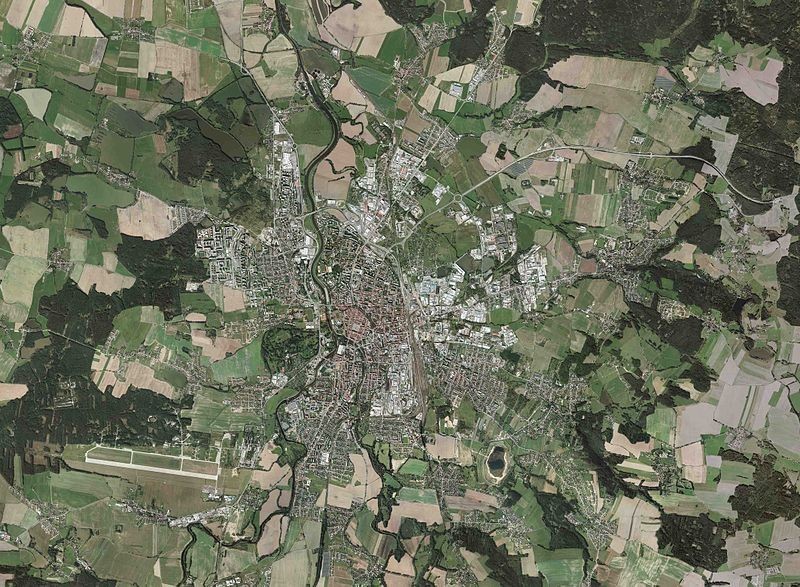 Umowa na portal e-Dolny Śląsk zerwana! (POSŁUCHAJ) - Przykład ortofotomapy; Fot. Aerophoto CZ s.r.o./Wikimedia Commons