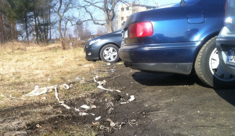 Tak wygląda płatny parking przy jednym ze szpitali (ZDJĘCIA) - zdjęcia: Elżbieta Osowicz (prw.pl)