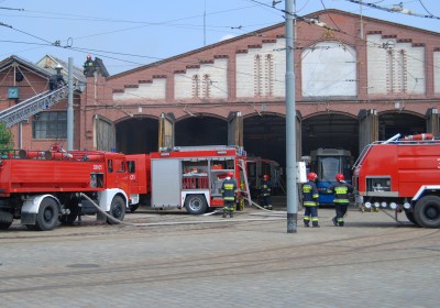 Wrocław - pożar w zajezdni tramwajowej (Zdjęcia) - 3