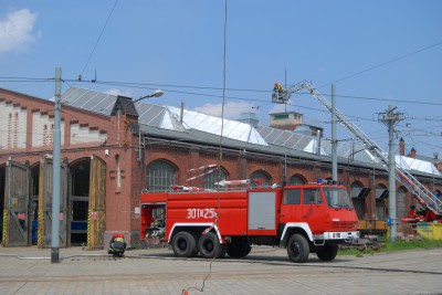 Wrocław - pożar w zajezdni tramwajowej (Zdjęcia) - 4