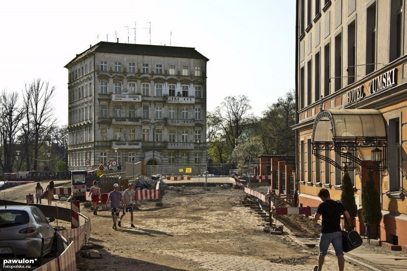 Przepychanki o kamienicę na Wyspie Słodowej. O co chodzi w tym sporze? -