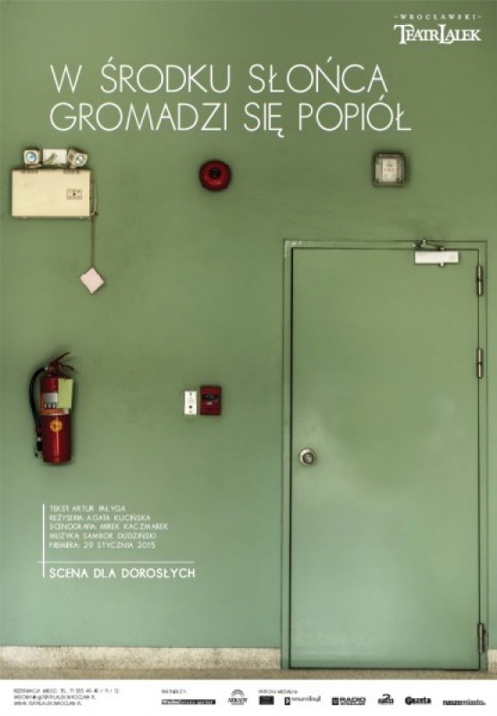 W ŚRODKU SŁOŃCA GROMADZI SIĘ POPIÓŁ -