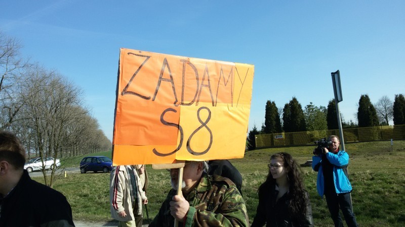 Blokady na DK8, protest na DK30 i A4 (ZOBACZ ZDJĘCIA) - fot. Michał Wyszowski
