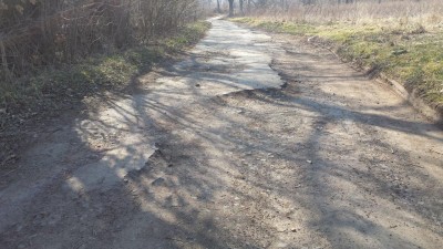 Policyjny konkurs na "najpiękniejsze" dziury drogowe - 0
