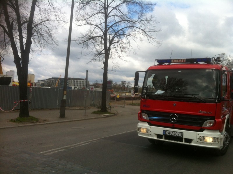 Ćwierćtonowa bomba na budowie nowego dworca - fot. Elżbieta Osowicz (Radio Wrocław)