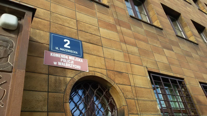 WAŁBRZYCH: Rozpoczął się proces policjantów oskarżonych o pobicie 23-latka - fot. Michał Wyszowski (Radio Wrocław)