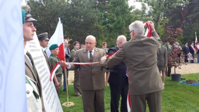 Leśnicy odsłonili pomnik ku czci pomordowanych przez OUN-UPA - 8