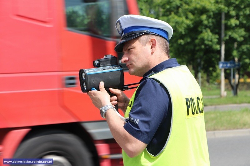 Nowe przepisy i surowe kary. 44-latek stracił prawo jazdy - fot. dolnoslaska.policja.gov.pl